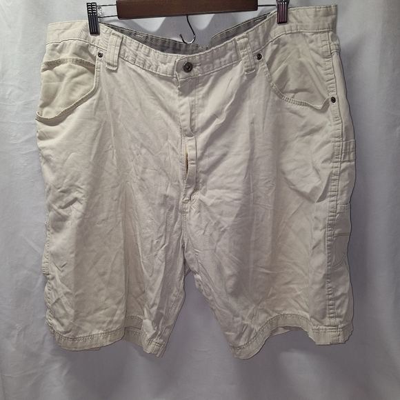 Wrangler carpenter shorts size 42 - Picture 1 of 7